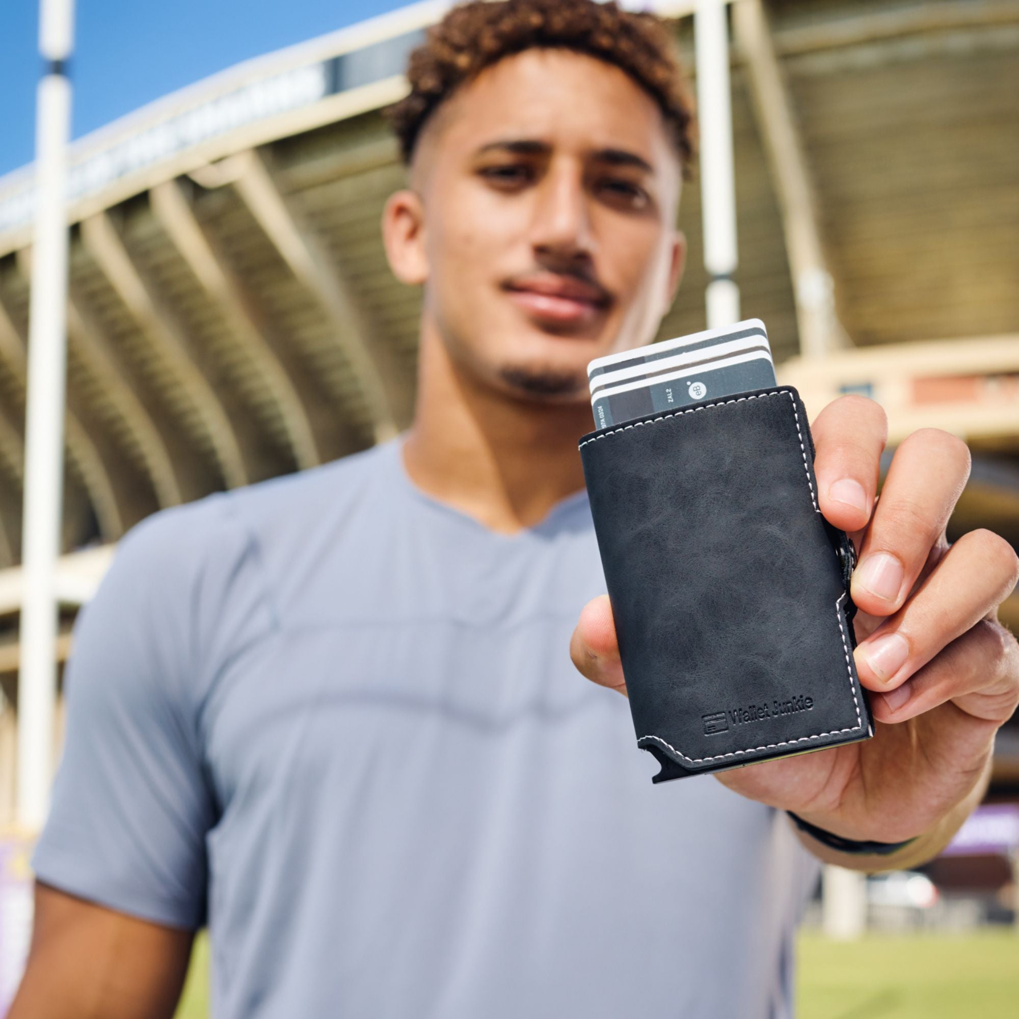Premium Pop Up Wallet